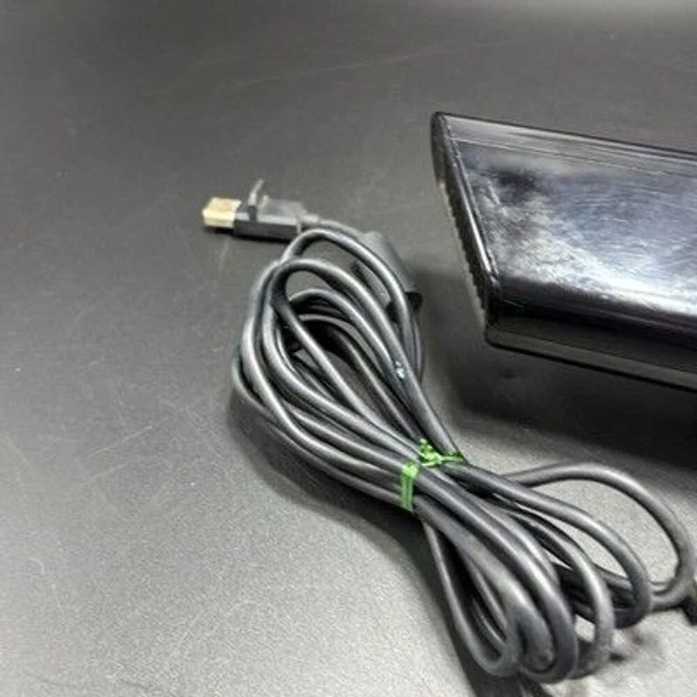 Microsoft Model 1414 Xbox 360 Kinect Sensor Bar Camera